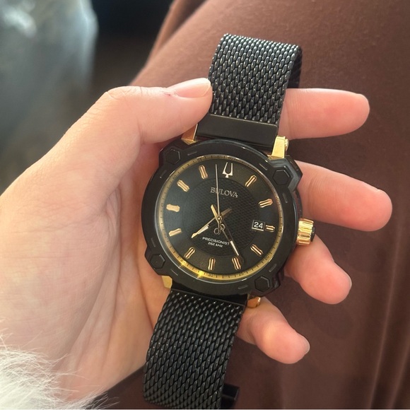 BULOVA precisionist mens watch - Picture 2 of 3